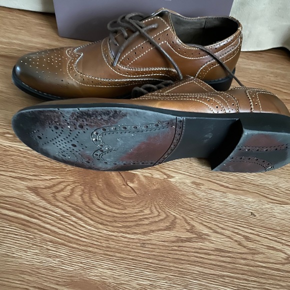 Men’s size 9 Steve Madden shoes. Great condition. - Picture 2 of 3